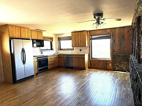 1042 NE Meadowlark Lane Madras OR 97741