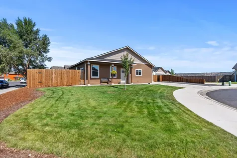 521 SE Morgan Court Madras OR 97741