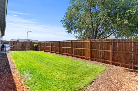 521 SE Morgan Court Madras OR 97741