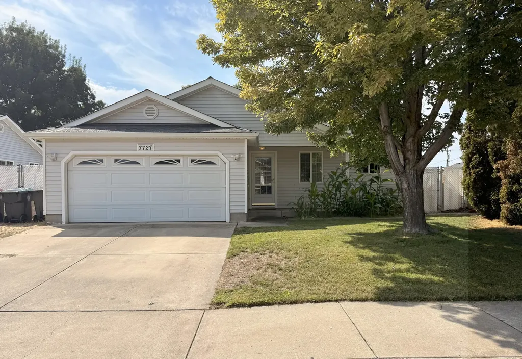 7727 Wilson Way White City OR 97503