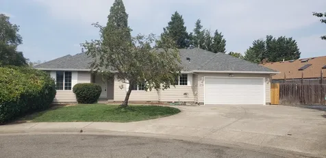 2774 Tyee Court Grants Pass OR 97527