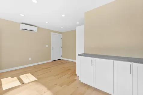 153 SW 3rd Street Redmond OR 97756