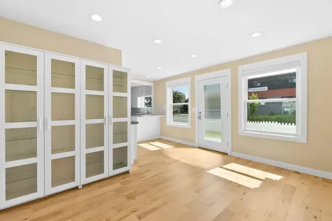 153 SW 3rd Street Redmond OR 97756