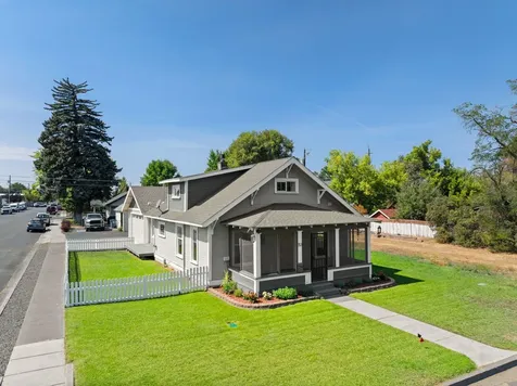 153 SW 3rd Street Redmond OR 97756