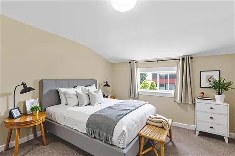 153 SW 3rd Street Redmond OR 97756