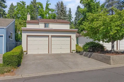 320 Eastwood Drive Medford OR 97504