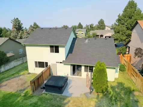 2115 SW 37th Street Redmond OR 97756
