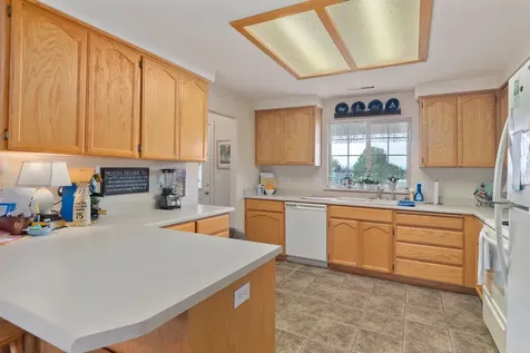 716 Crystal Drive Eagle Point OR 97524