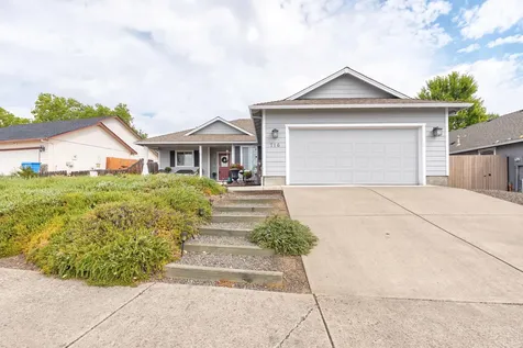 716 Crystal Drive Eagle Point OR 97524