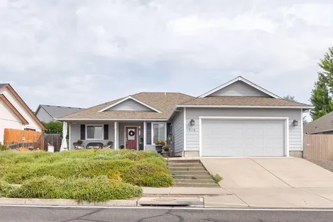 716 Crystal Drive Eagle Point OR 97524