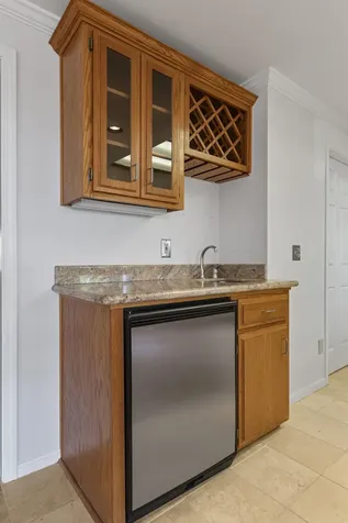 5493 Hillcrest Road Medford OR 97504