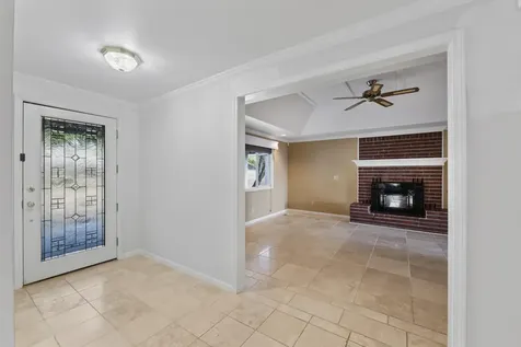 5493 Hillcrest Road Medford OR 97504