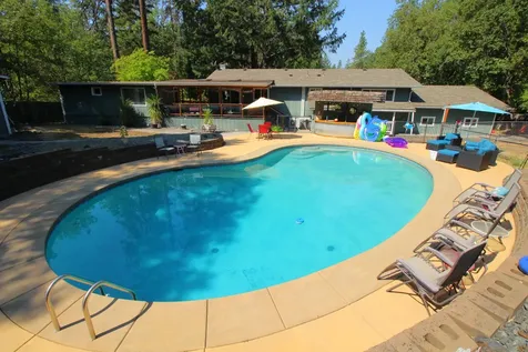 219 Pearl Drive Grants Pass OR 97527