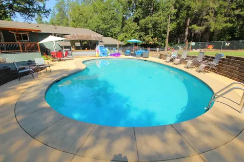 219 Pearl Drive Grants Pass OR 97527