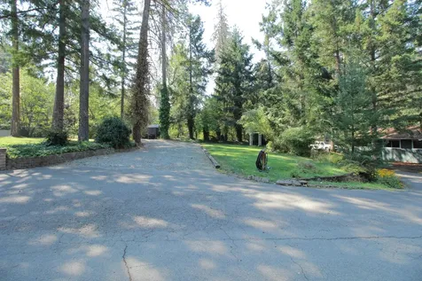 219 Pearl Drive Grants Pass OR 97527