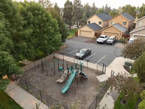 2822 NW Elm Avenue Redmond OR 97756