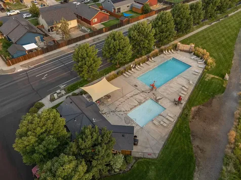 2822 NW Elm Avenue Redmond OR 97756