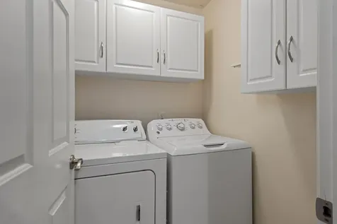 1829 NE 7th Street Redmond OR 97756