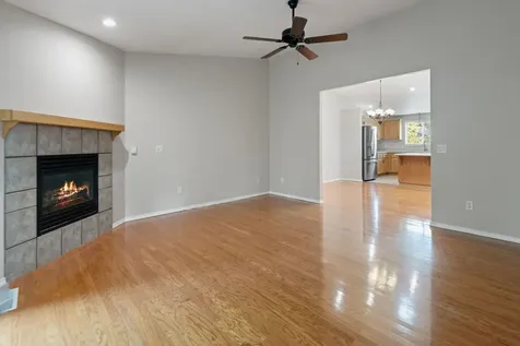 1829 NE 7th Street Redmond OR 97756