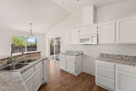 1149 SW Sturgeon Court Grants Pass OR 97527