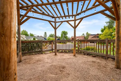 63441 Ledgestone Court Bend OR 97701