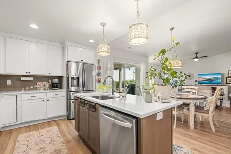 2025 Hondeleau Lane Medford OR 97504