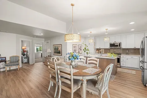 2025 Hondeleau Lane Medford OR 97504