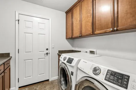 2294 Kingswood Drive Medford OR 97501