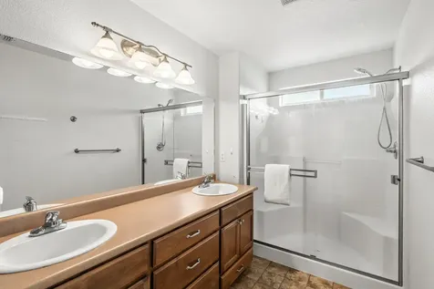 2294 Kingswood Drive Medford OR 97501