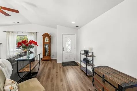 2294 Kingswood Drive Medford OR 97501