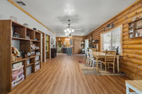 4093 Round Lake Road Klamath Falls OR 97601