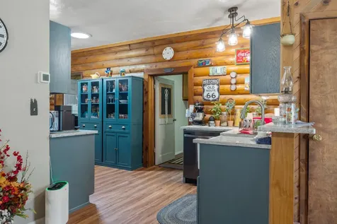 4093 Round Lake Road Klamath Falls OR 97601