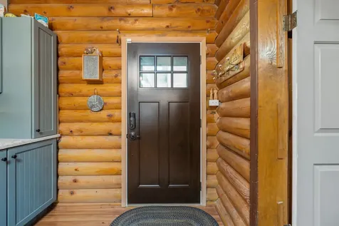 4093 Round Lake Road Klamath Falls OR 97601