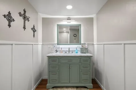 4093 Round Lake Road Klamath Falls OR 97601