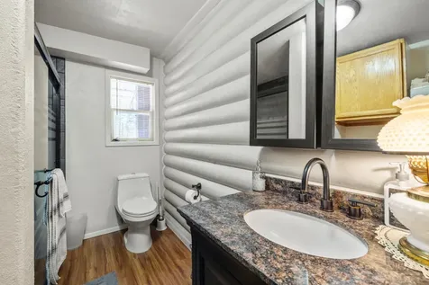 4093 Round Lake Road Klamath Falls OR 97601