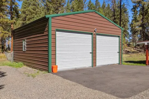 4093 Round Lake Road Klamath Falls OR 97601