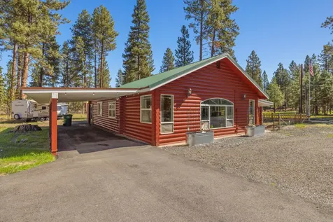 4093 Round Lake Road Klamath Falls OR 97601
