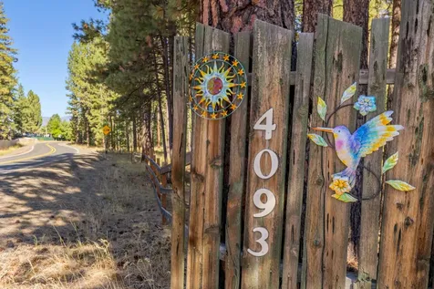 4093 Round Lake Road Klamath Falls OR 97601