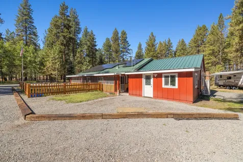4093 Round Lake Road Klamath Falls OR 97601