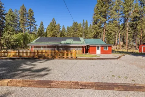 4093 Round Lake Road Klamath Falls OR 97601