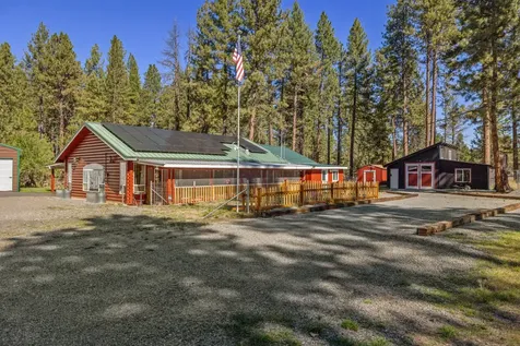 4093 Round Lake Road Klamath Falls OR 97601