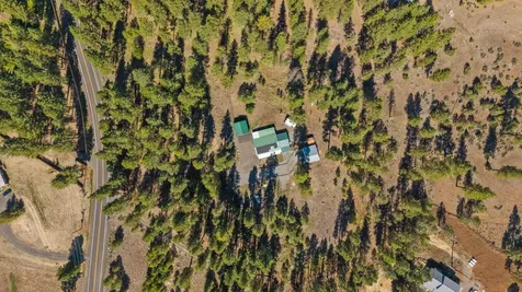 4093 Round Lake Road Klamath Falls OR 97601