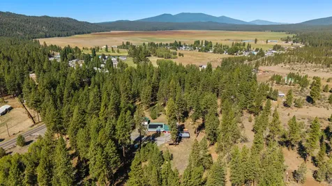 4093 Round Lake Road Klamath Falls OR 97601