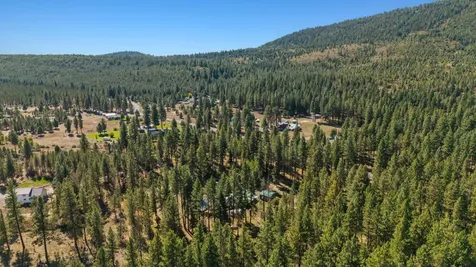 4093 Round Lake Road Klamath Falls OR 97601