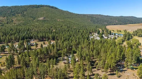 4093 Round Lake Road Klamath Falls OR 97601