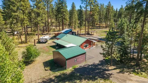 4093 Round Lake Road Klamath Falls OR 97601