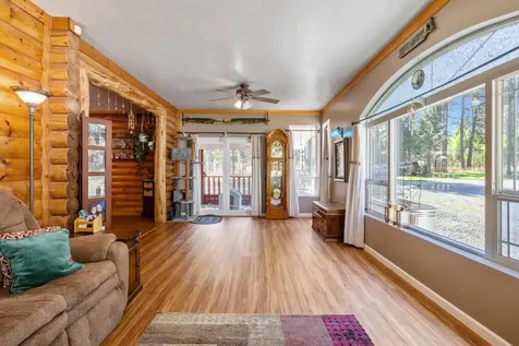 4093 Round Lake Road Klamath Falls OR 97601