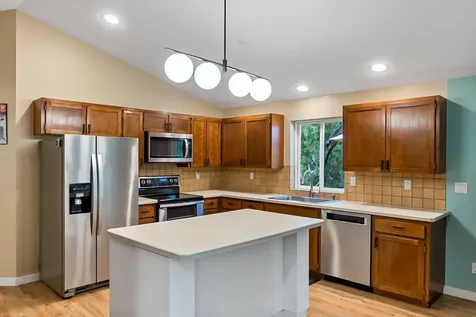 20753 Will Scarlet Lane Bend OR 97702