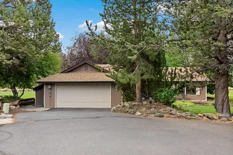 20753 Will Scarlet Lane Bend OR 97702