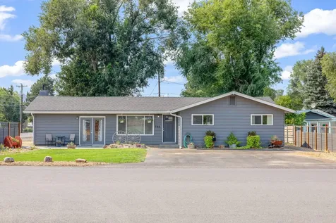 795 SE Fairview Street Prineville OR 97754